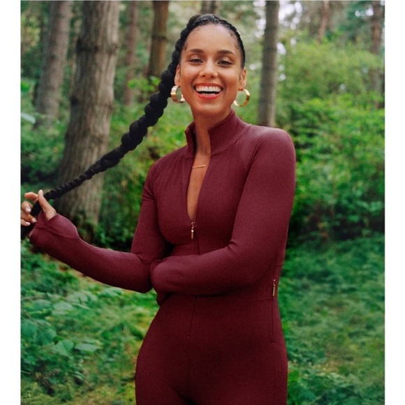 NWT ATHLETA + ALICIA KEYS Goddess Bodysuit, Maroon, Size M 450639 - Picture 11 of 16